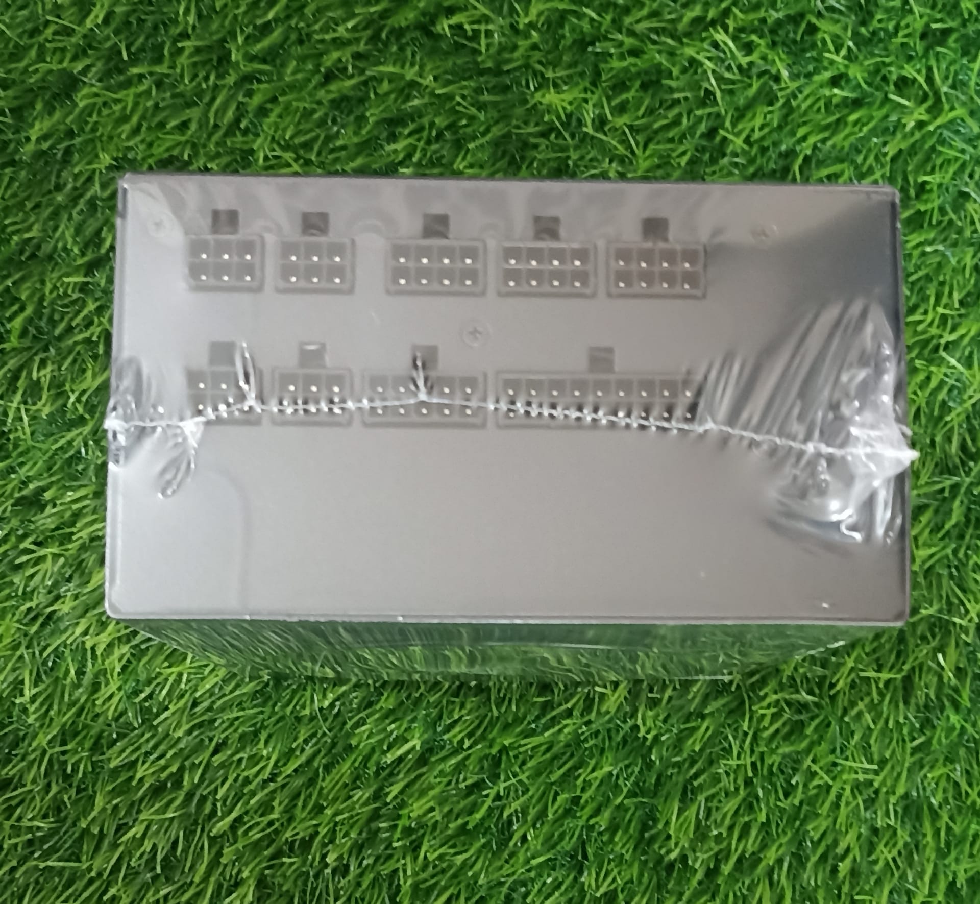 GOLDEN FIELD GPG550 80+ FULL MODULAR POWER SUPPLY thumbnail 4